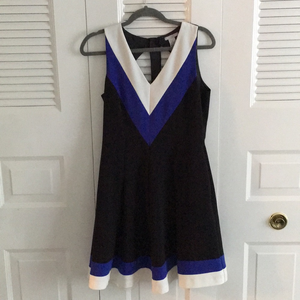 Black White Blue V neck Skater Dress H&M size 12